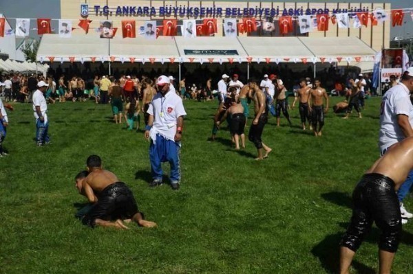  Cumhuriyetin 100'üncü yılında en ünlü başpehlivanlar Ankara'da!