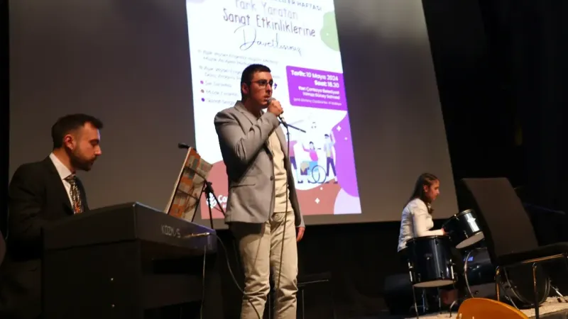  Çankaya sanatta engel tanımıyor