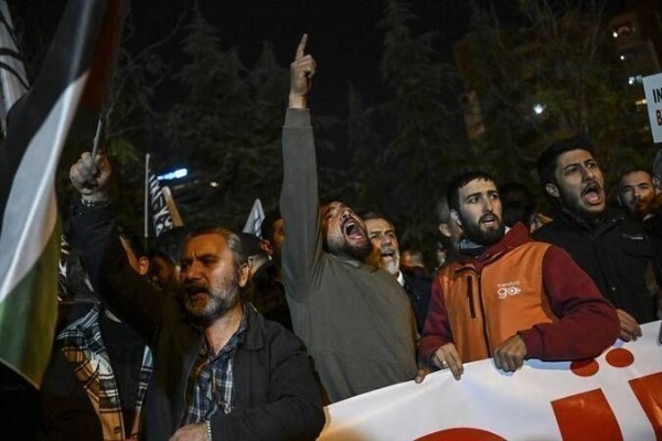 Ankara'da İsrail protestoları devam ediyor!