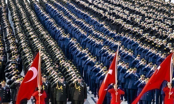 Anıtkabir'de Ulu Önder Atatürk devlet töreniyle anıldı