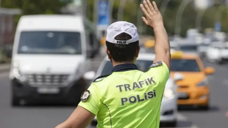 EGM duyurdu: Ankara'da bugün o yollar trafiğe kapatılacak!