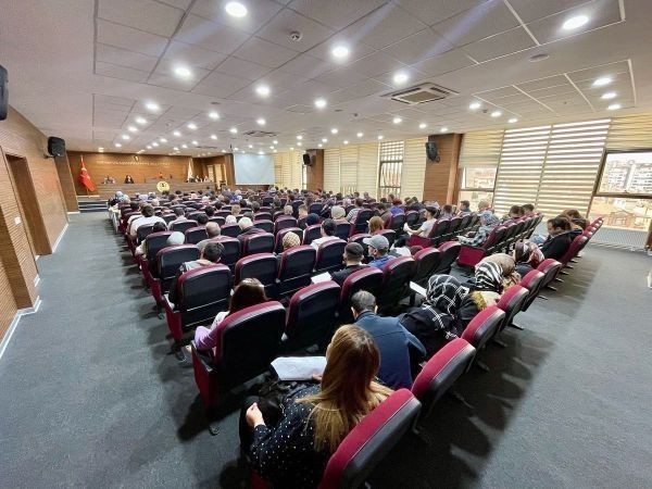 Pursaklar Belediyesi, iş verenlerle iş arayanlar arasında köprü olmaya devam ediyor