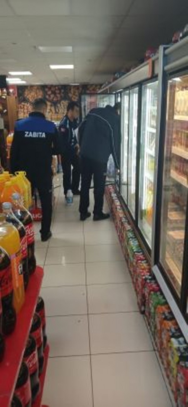 Sincan Belediyesi zabıta ekiplerinden etiket denetimi!