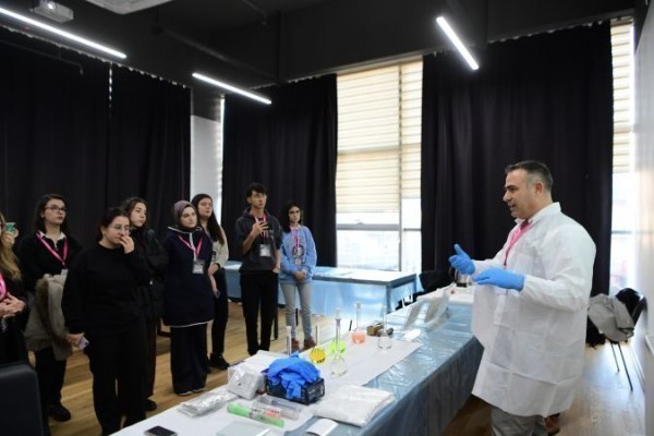  Mamak Füzyon'da Adli Bilimler sempozyumu düzenlendi!