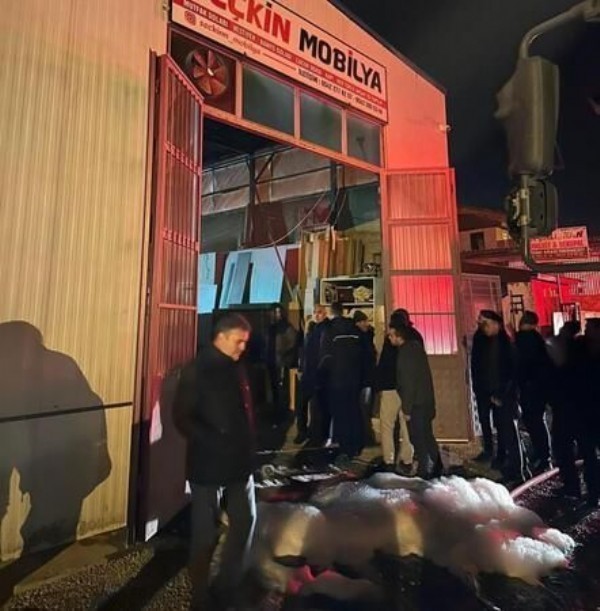 Çubuk’ta sanayi sitesinde yangın!
