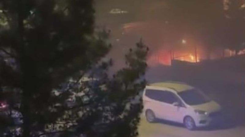 Ankara'da otomobil cayır cayır yandı!