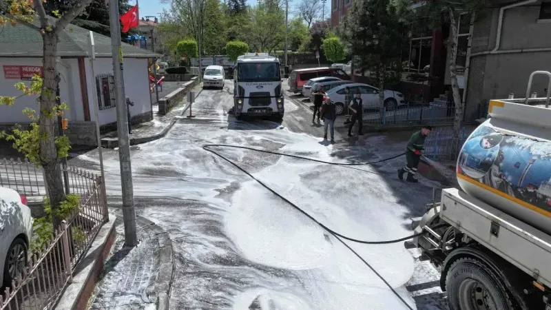  Keçiören'de bahar temizliği