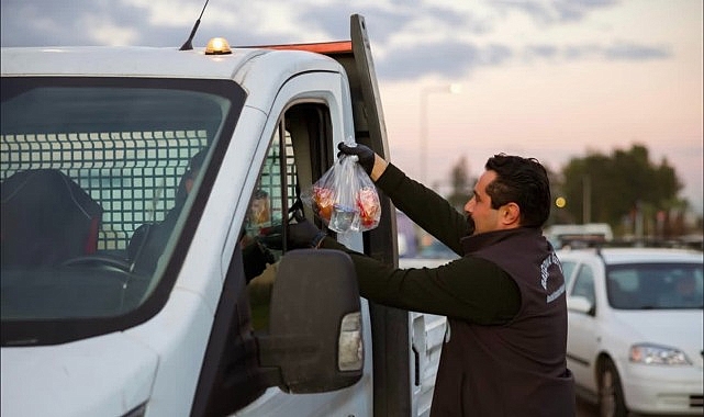 Balçova'da İftar için Sıcak Çorba İkramı