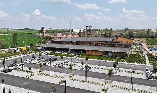  Başkan Altay: “Çatalhöyük Tanıtım ve Karşılama Merkezi 11 Ayda 100 Binden Fazla Ziyaretçiyi Ağırladı