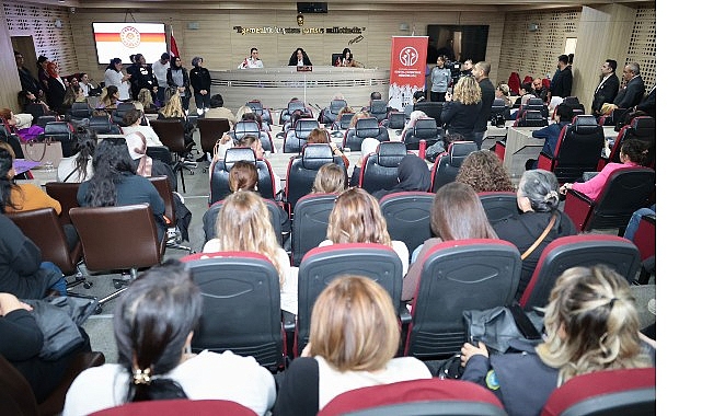 Kadına Yönelik Şiddete Karşı Menemen'de Etkinlikler
