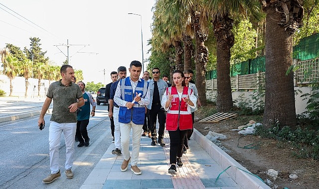 Antalya'da Kaldırım ve Çevre Düzenlemeleri Sürüyor