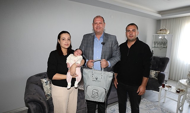  Menderes’te Yeni Doğan Bebeklere Özel Hediye!