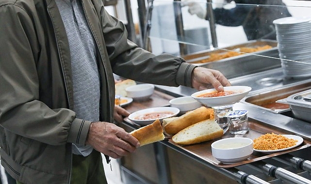  Buca Belediyesi'nden Öğrencilere Can Suyu!