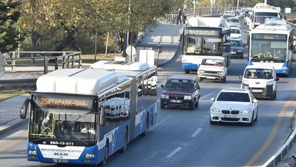 15 Temmuz’da toplu taşımadan ücret alınmayacak! Ankara Büyükşehir Belediyesi Açıkladı! EGO Otobüsleri, Metro ücretsiz…