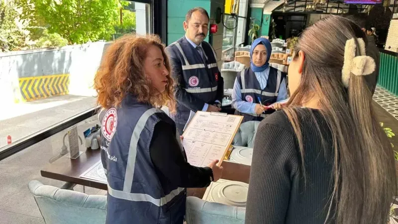 Bakanlık harekete geçti: Ankara'daki restoran ve kafelerde fiyat listesi denetimi yapıldı