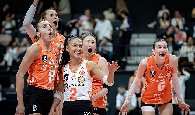 Derbide Eczacıbşı Peron İstanbul, VakıfBank'ı Ağırlıyor!