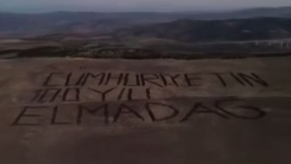 Elmadağlı çiftçilerden Cumhuriyet'in 100'üncü yılı kutlaması
