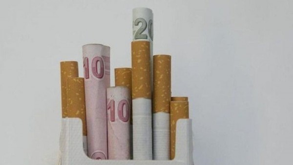 Sigara Fiyatları Rekora Koşuyor! Son Zam Cüzdanları Alev Alev Yakacak! 45 TL, 50 TL, 55 TL... Güncel Marlboro, Parliament, Camel, BAT, JTI, Philip Morris Fiyatlar Ne Kadar Oldu?