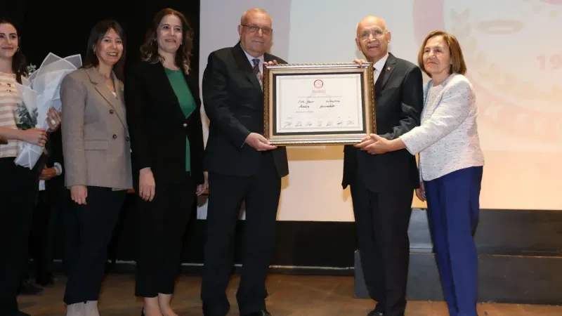  Yenimahalle Belediye Başkanı Fethi Yaşar mazbatasını aldı!