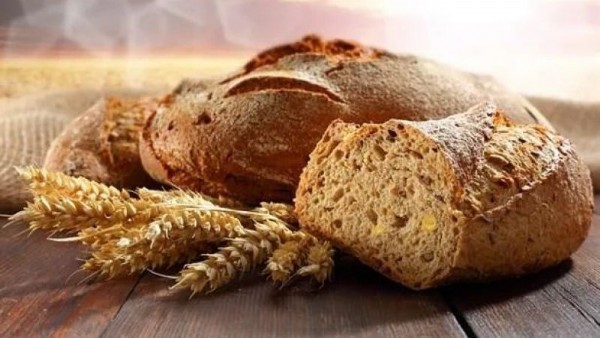Ekmeksiz Doymuyorum Diyenlere Güzel Haber! Meğer Ekmek yiyerek kilo vermek mümkünmüş! Yağları Yakıyor.. Tek şart, doğru ekmeği seçmek…