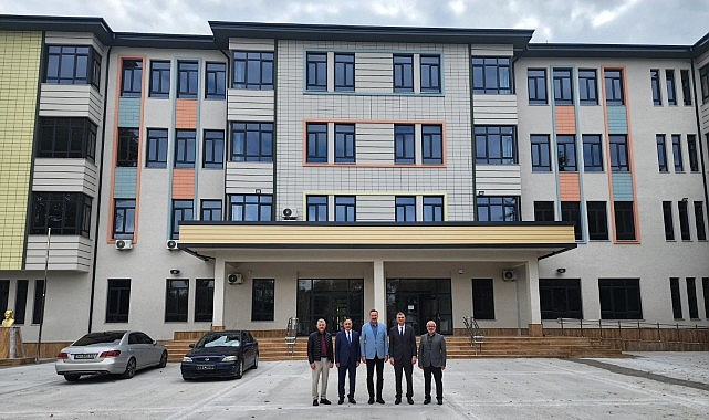 Gölcük'te Yeni Okul Yatırımları Hızla İlerliyor