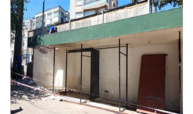 Buca'da İmar Planına Uygunsuz İşletmelere Tahliye