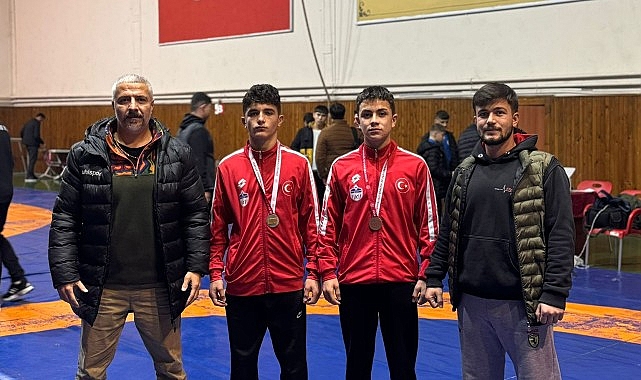  Kahramankazan Belediyespor Güreş Takımı, Ankara Okullar Arası İl Şampiyonası'ndan madalyayla eve döndü