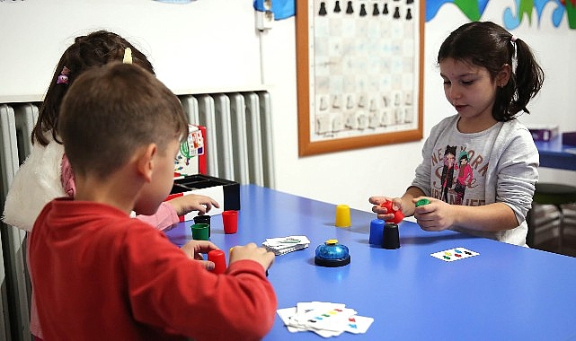  Keçiören'de Çocuklar Eğlenerek Öğreniyor