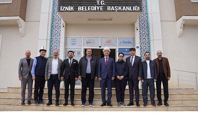 Kýrgýz Þenlikleri Ýznik'te Coşkuyla Gerçekleşti