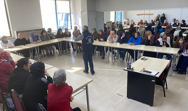 Kocaeli'de Afet Farkındalık Eğitimi Veriliyor