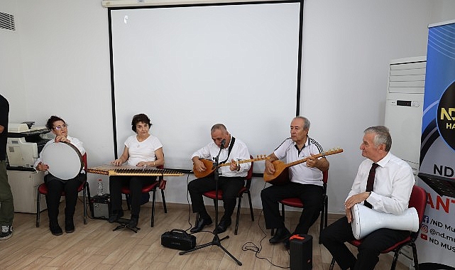 Alzheimer Ayı'nda Mavi Ev'de Etkinlikler Düzenlendi