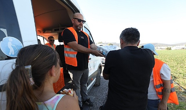  Menderes Belediyesi'nden Afet Giderme Çabası