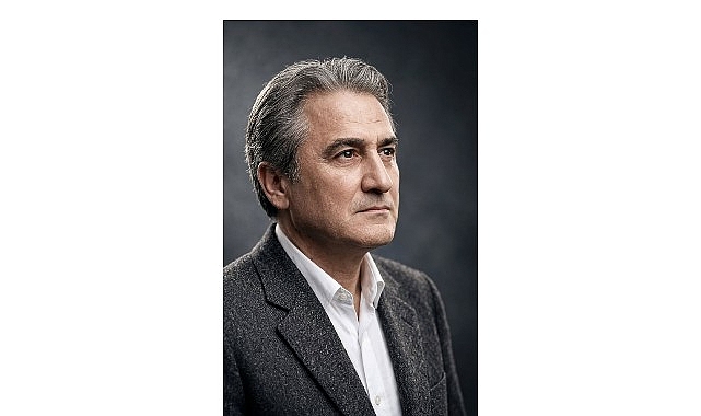 Gökhan Akçiçek, 2026 Necip Fazıl Çocuk Ödülü'nü aldı!