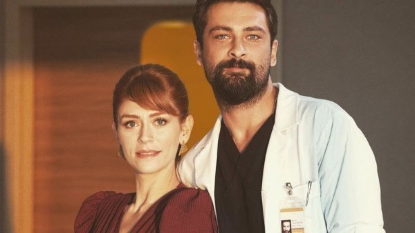 Yakışıklı oyuncu Onur Tuna, yeni sezonda yine fırtına gibi esecek: Onur Tuna, hangi dizide rol alacak? Onur Tuna’nın yeni dizisi…
