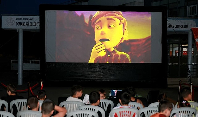 Osmangazi'de Yaz Film Gösterimleri Rüzgar Gibi!