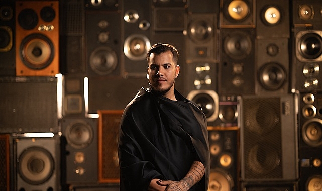 Ozan Kartal'dan İlk Solo Proje: Zeibeck In The Desert!