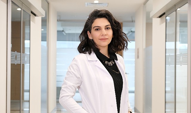 Kadınlar için diş eti sağlığına dikkat!
