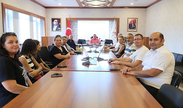  Velilerden Başkan Topaloğlu'na teşekkür ziyareti