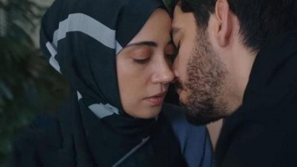 Kızılcık Şerbeti'nde Nursema- Umut aşkı tarihe karışacak! Öyle bir isim geliyor ki... Yer yerinden oynayacak!