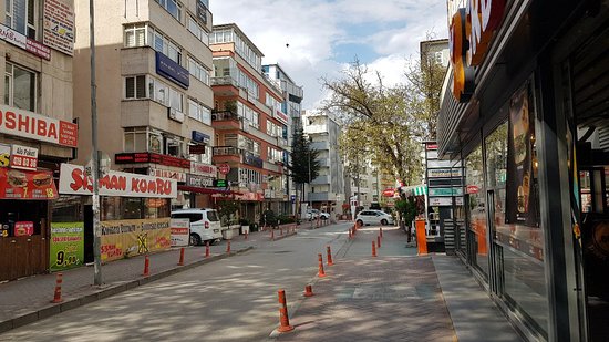  Ankara'nın Sıcak Sokak Lezzetleri: Şehrin Tatlı Kaçamağı
