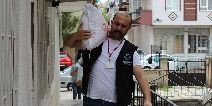  Ankara'nın İyilik Abisi: Yasin Oyanık, Topluma Değer Katmaya Devam Ediyor